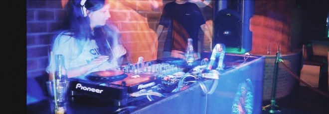 37 DVOJLITRBOYZZ Stolárna Havířov Drea